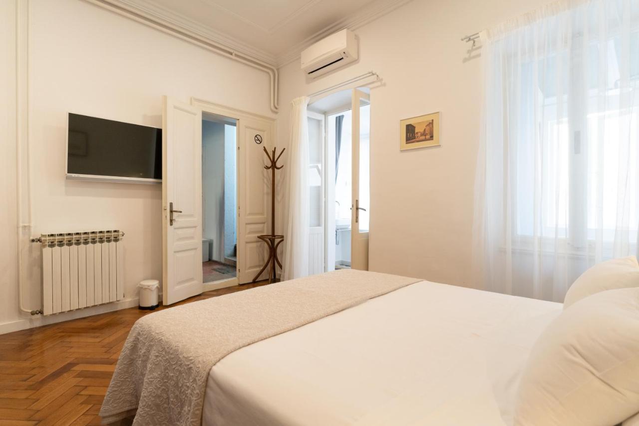 Mimi Carera Apartment & Room Rovinj Ngoại thất bức ảnh